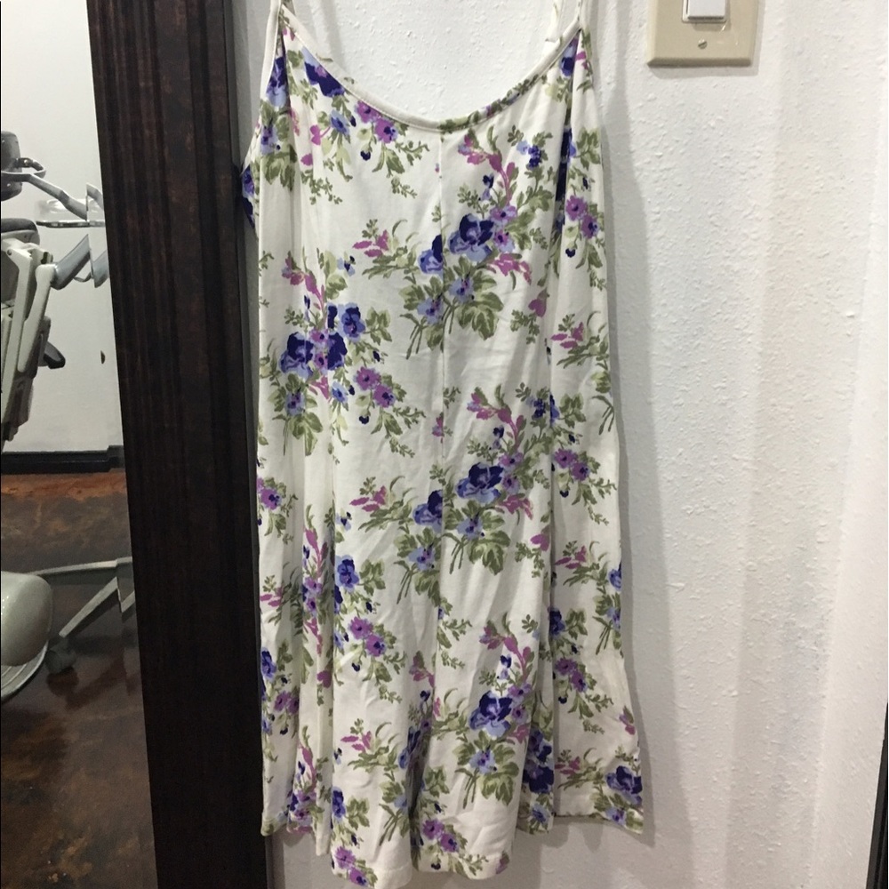 Romper - Picture 1 of 4