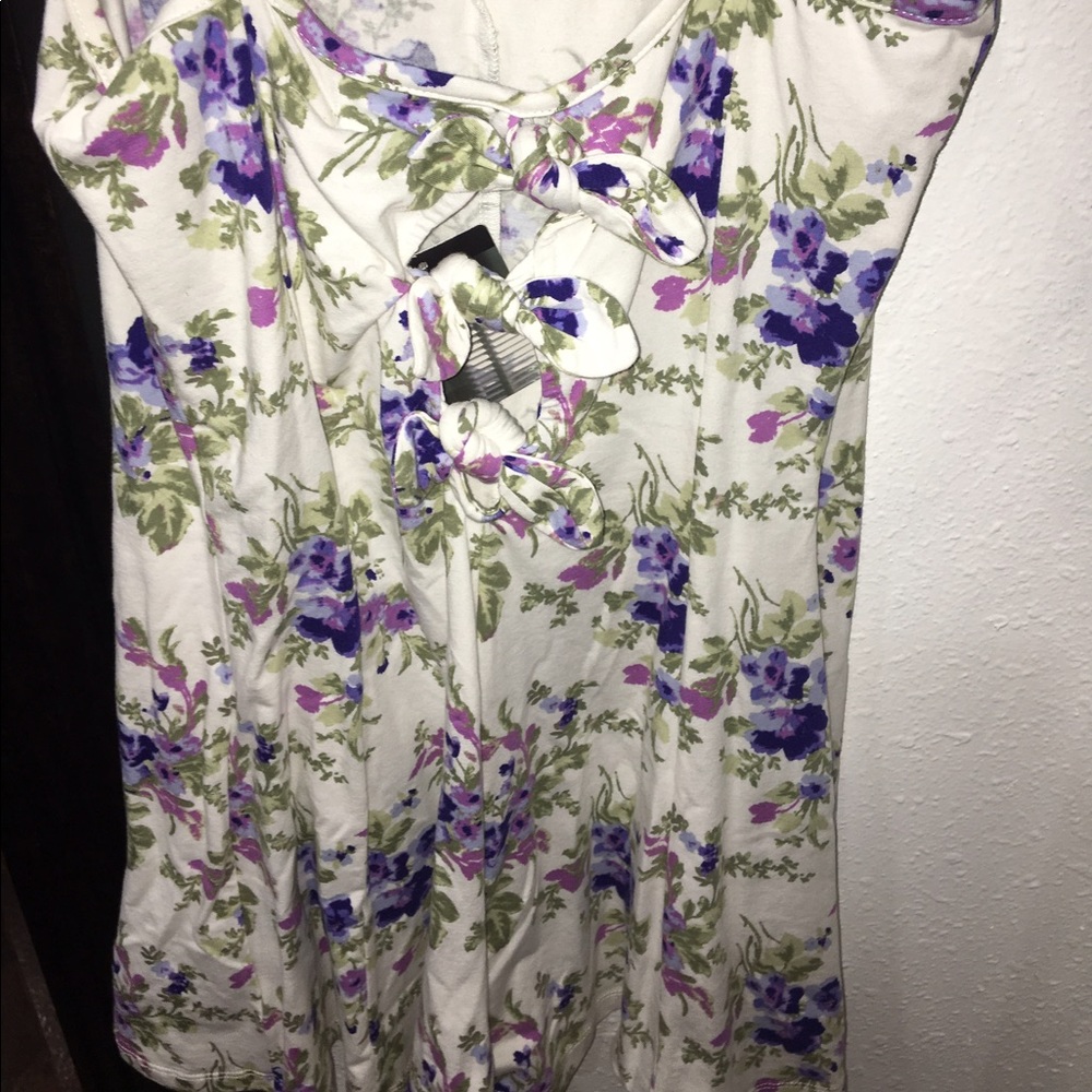 Romper - Picture 4 of 4