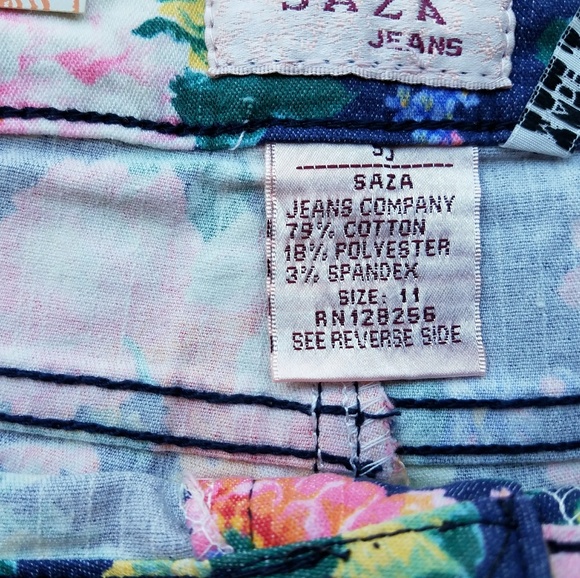 💟New Blue/Colorful Floral Shorts💛 - Picture 5 of 5