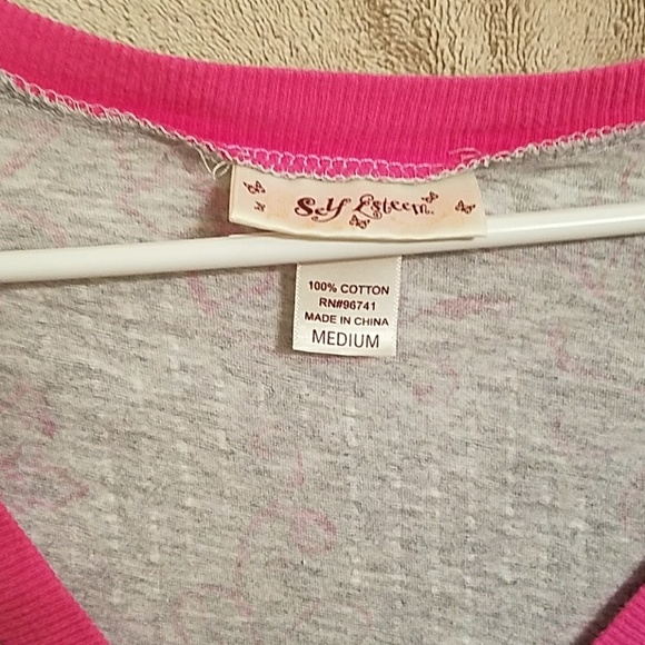 Top - Picture 2 of 3