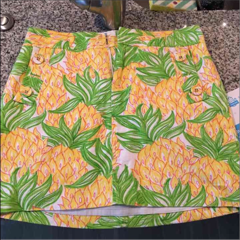 Pineapple Lilly skirt sz 4