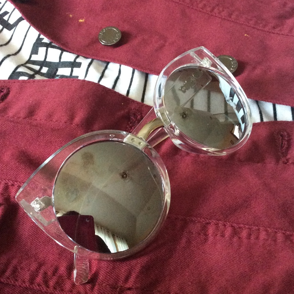 Quay Sunglasses 😎💎