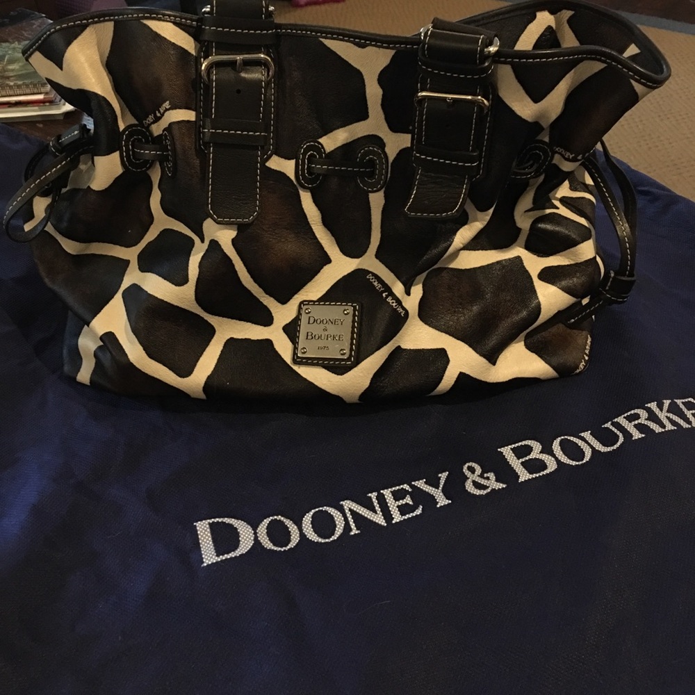 Dooney & Bourke Leather purse