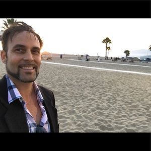 Meet your Posher, Jonathan