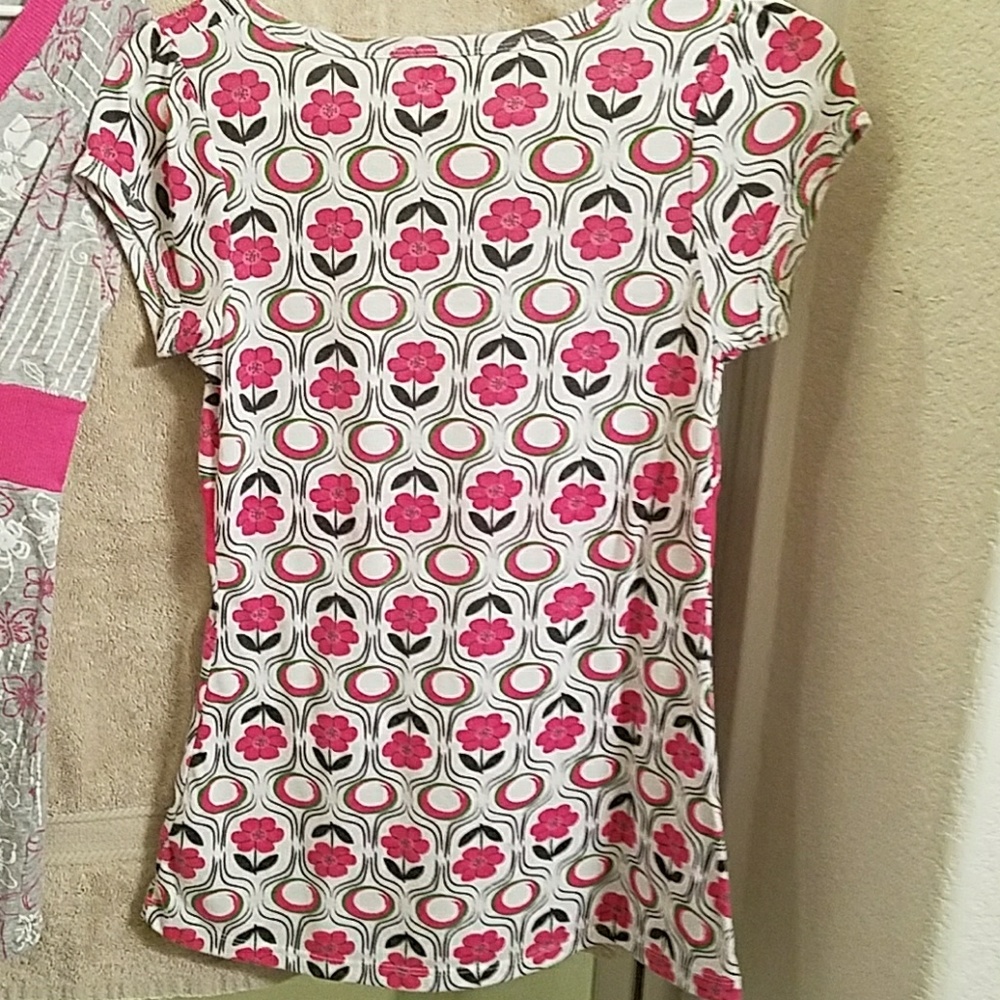 Top - Picture 3 of 3