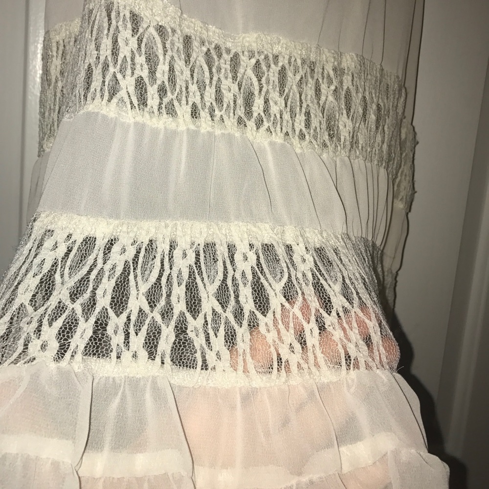 Stylish Tank top ✨ - Picture 2 of 3