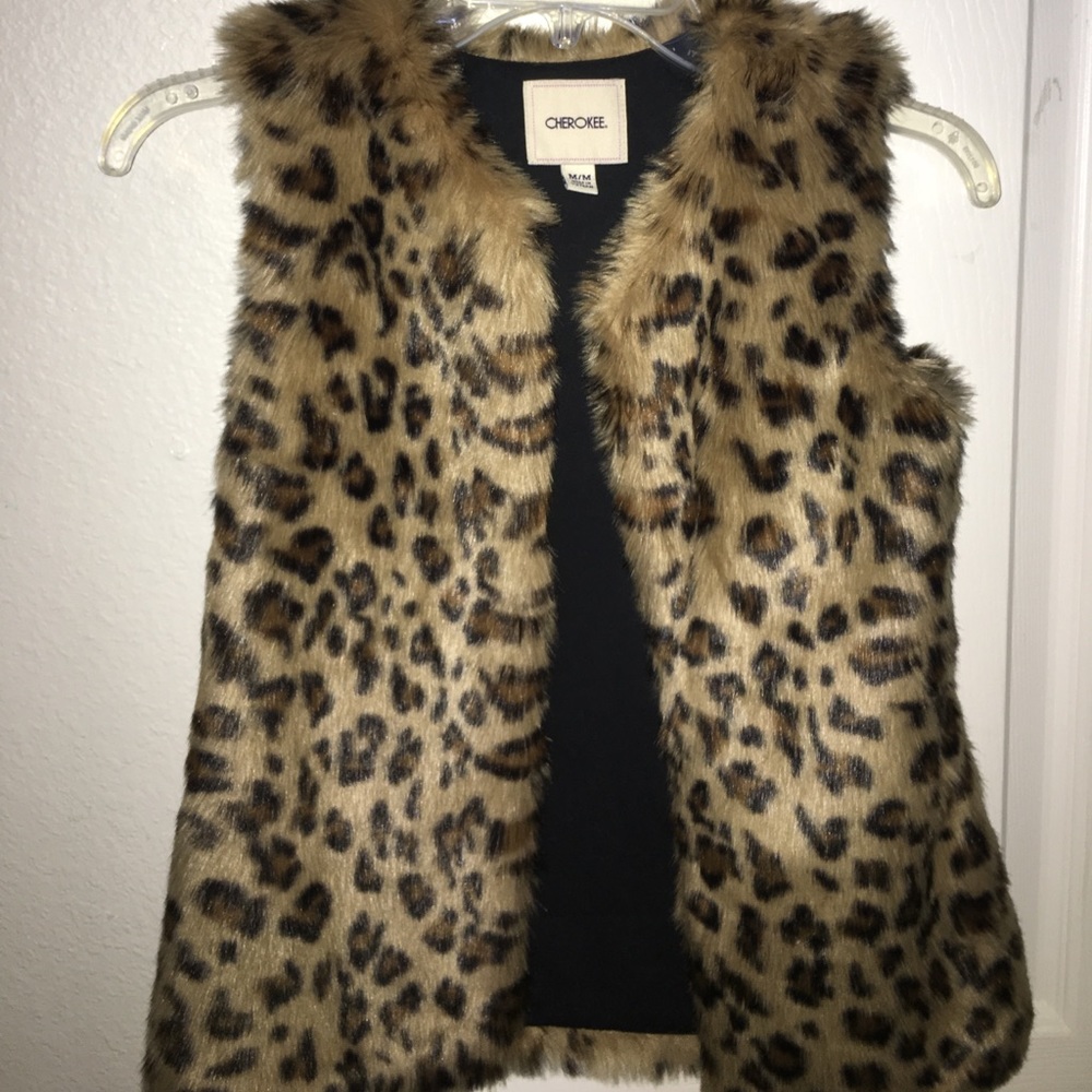 Animal print fur vest (FAKE FUR)