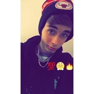 Meet your Posher, Chris