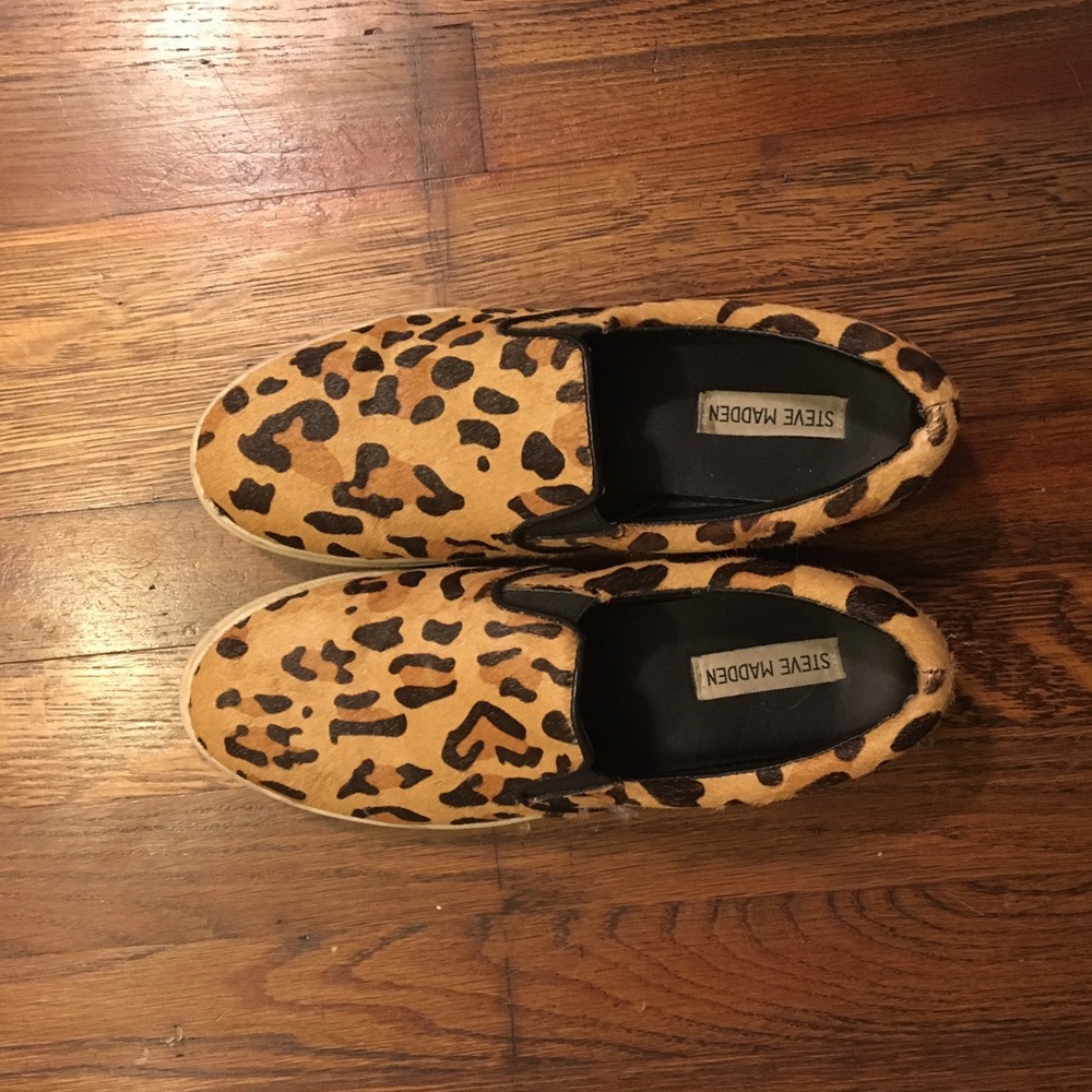 Steve Madden leopard sneakers