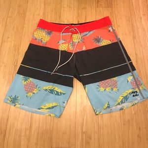 Billabong Board Shorts | lightly used