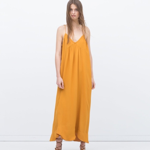 Zara dress - Picture 2 of 4