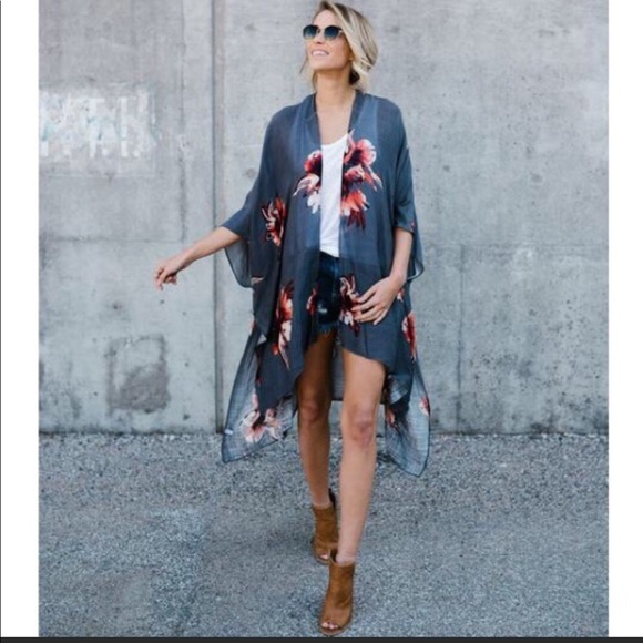 K I M O N O - Picture 2 of 3