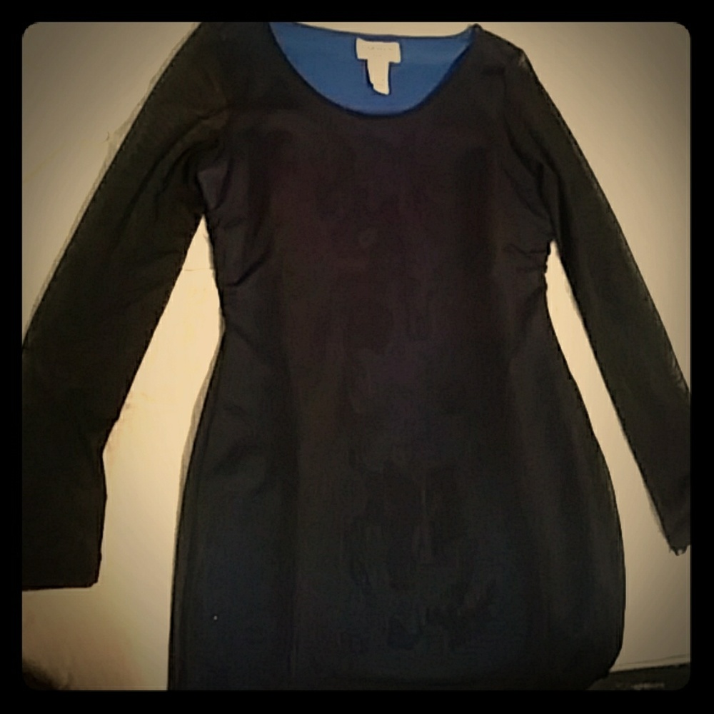 Carmen Marc Valvo dress