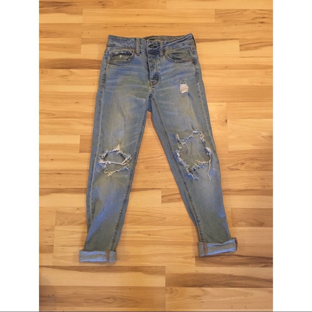 Tomgirl destroyed jeans