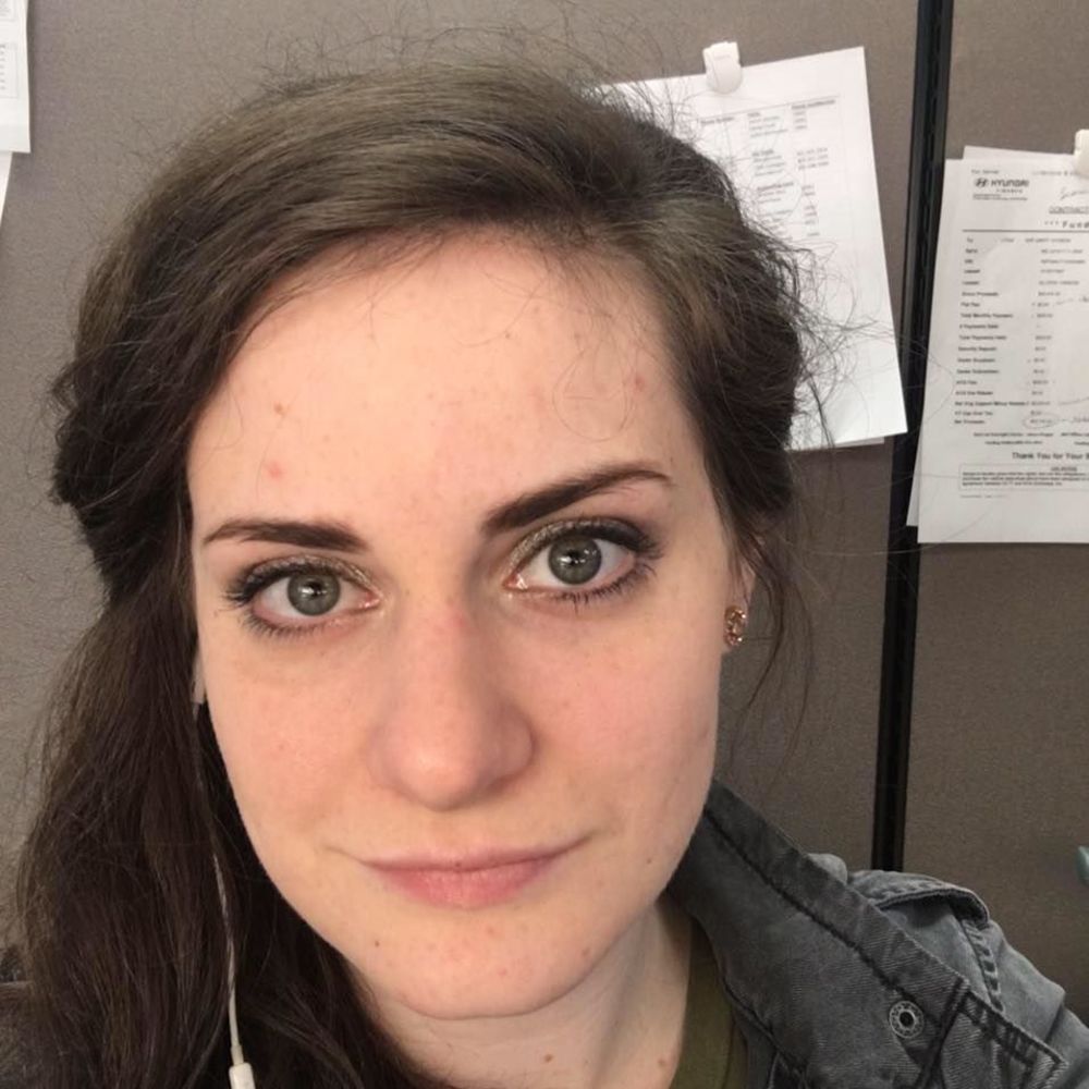 Meet your Posher, Emily