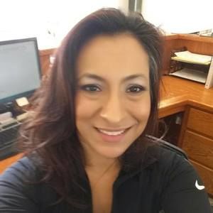 Meet your Posher, Candi