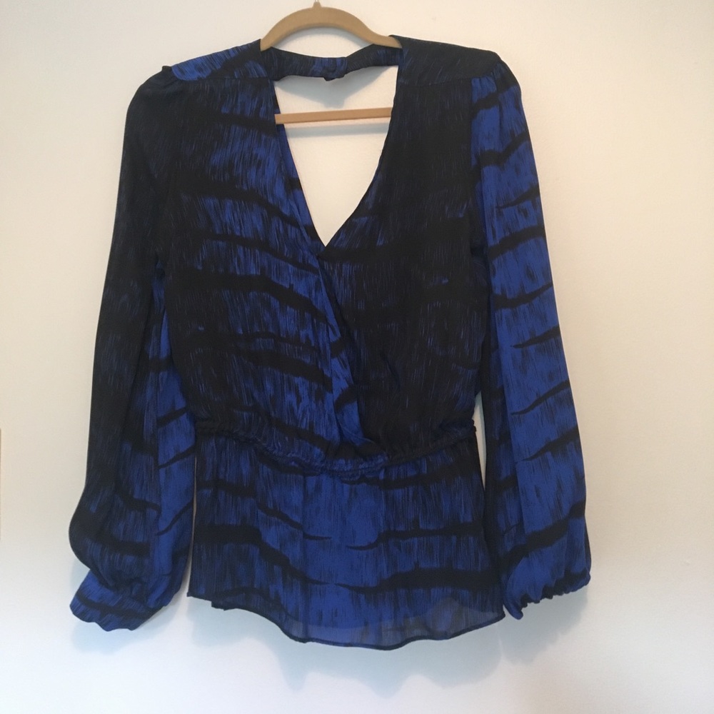 Parker black and blue blouse