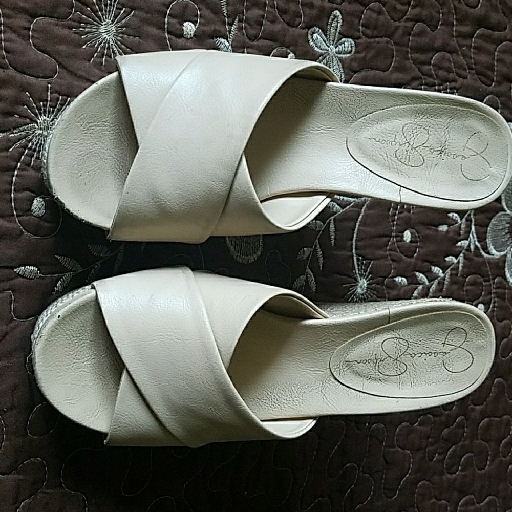 Cream Jessica Simspson Wedges