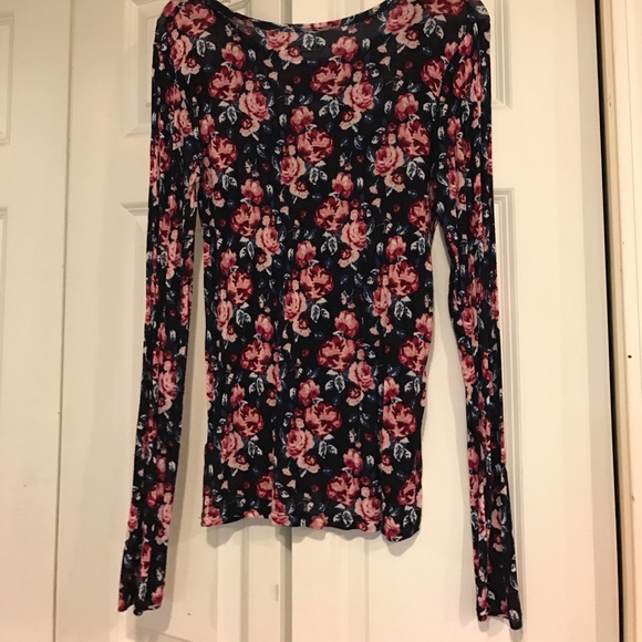 Rose Patterned Layering T - Picture 3 of 3