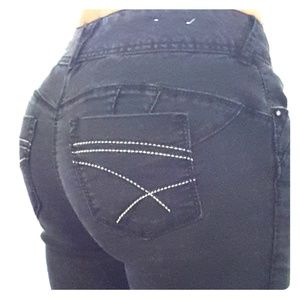 FINAL!! Rue 21 sweet cheeks jeans size 5/6