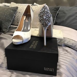 Badgley Mischka White Satin Shoes.