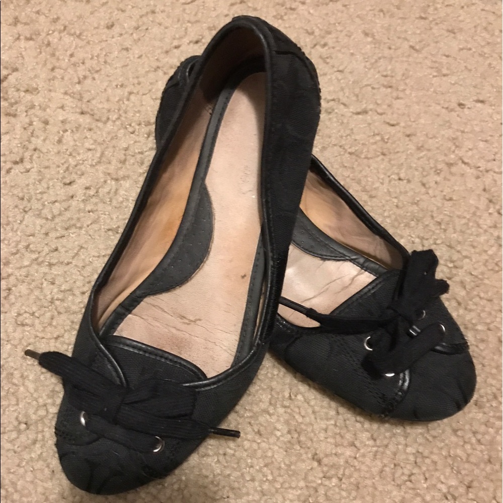 Coach flats