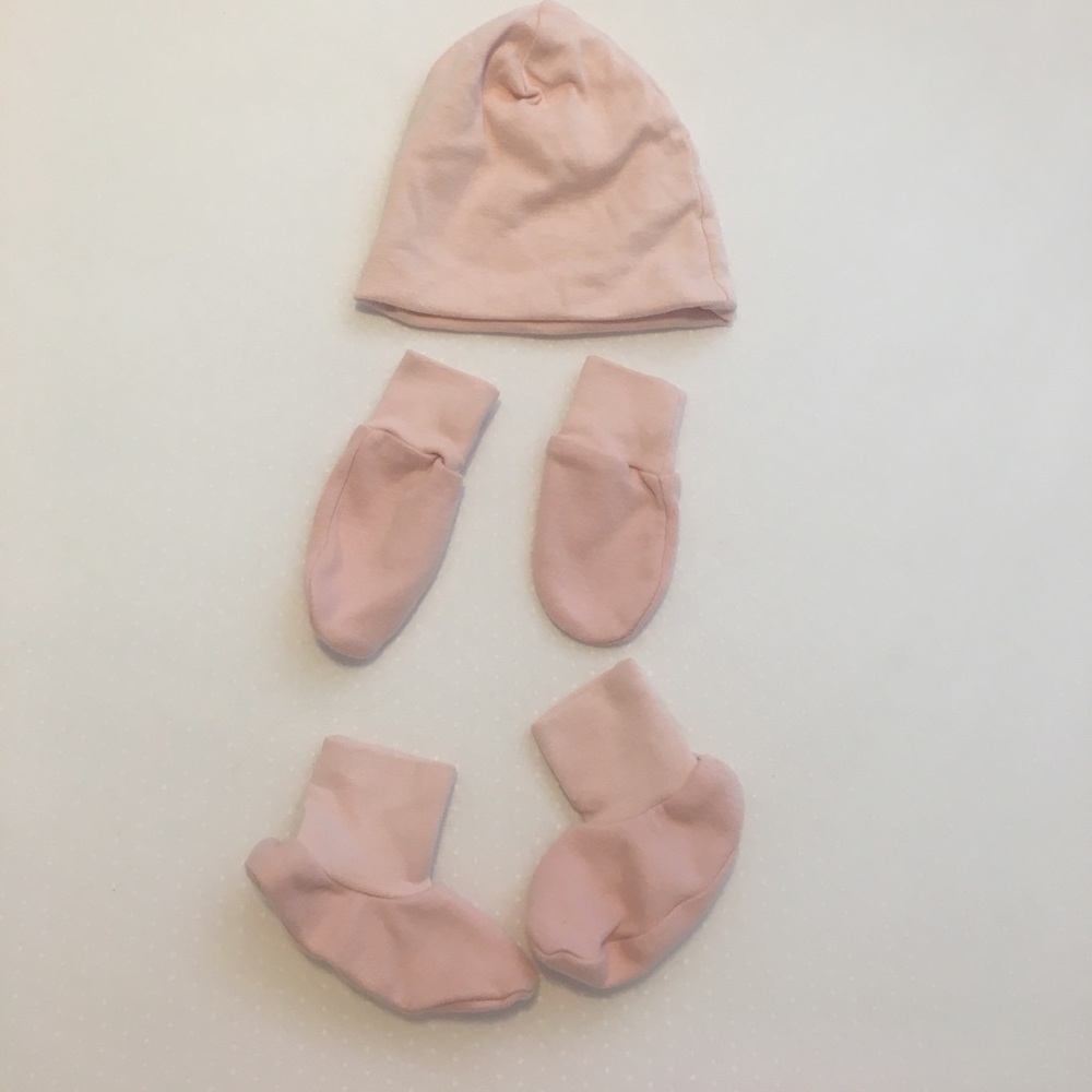 Under The Nile Organic Cotton Cap, Mittens, Boots