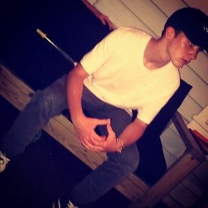 Meet your Posher, Jonathan