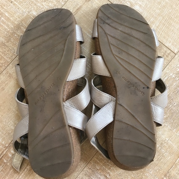 Easy Spirit beaded, thick-strap summer sandals - Picture 3 of 5