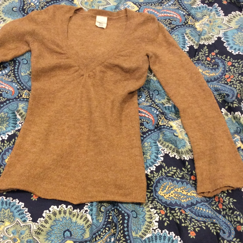 Day trip bell-sleeve sweater