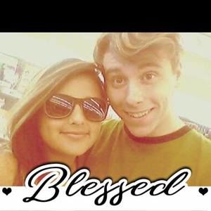 Meet your Posher, Michele