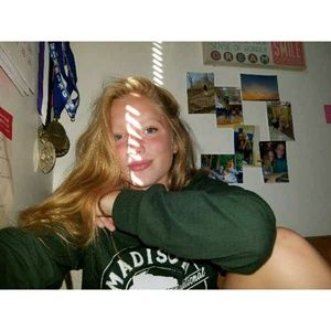 Meet your Posher, Alanah