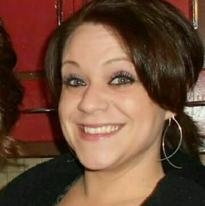 Meet your Posher, Tiffney