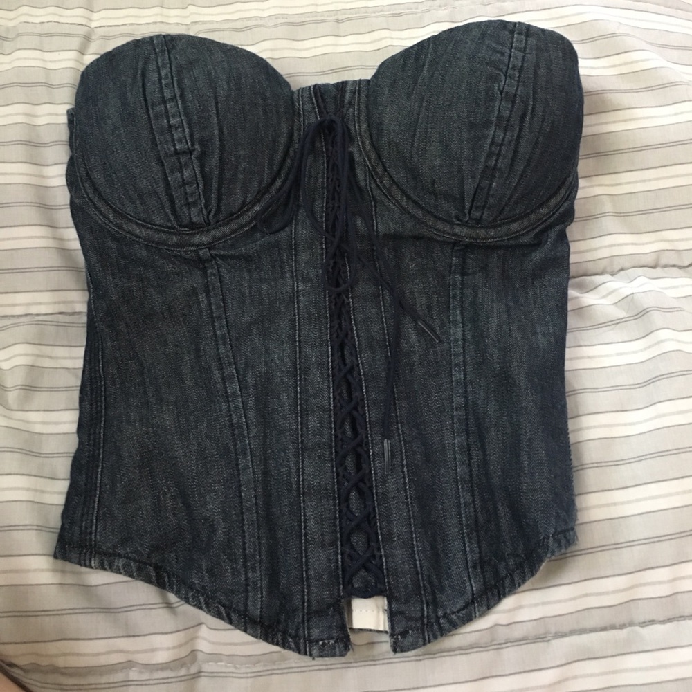 Denim corset. Great for a diy Pirate costume