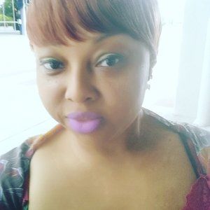 Meet your Posher, Kendra