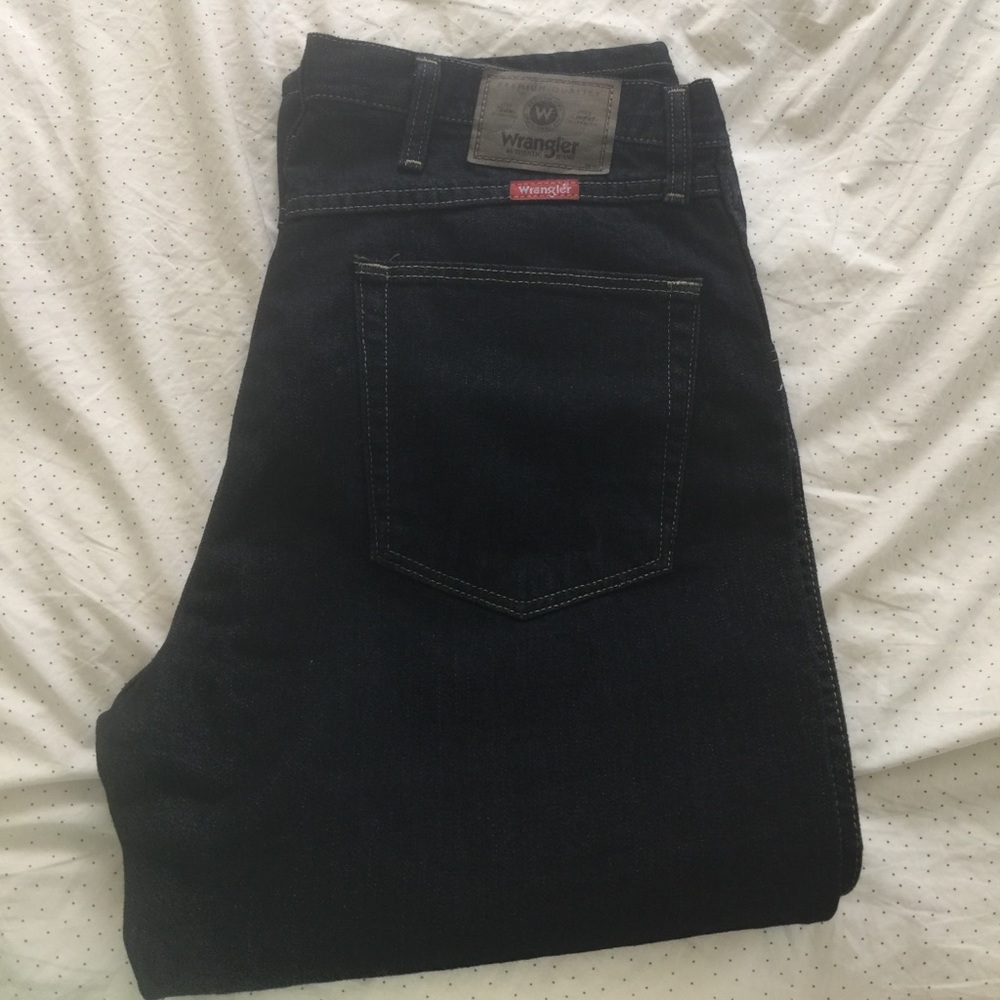 Wrangler Dark Wash Jeans