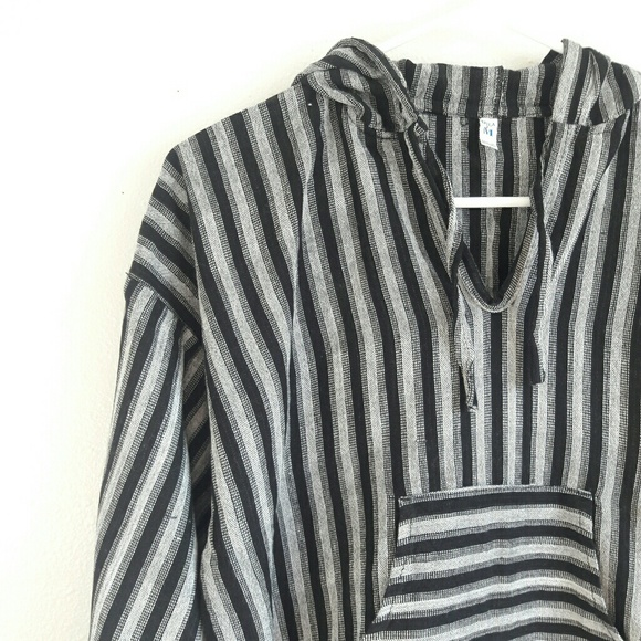 Stripped top - Picture 2 of 3