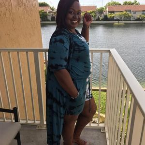 Meet your Posher, Dedra
