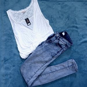 Distressed Jeans