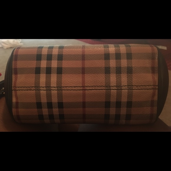 Mini Burberry Bag - Slightly Used GREAT CONDITION - Picture 2 of 3