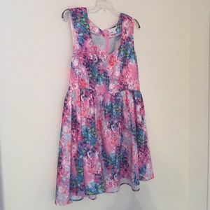 Stand out in this dress