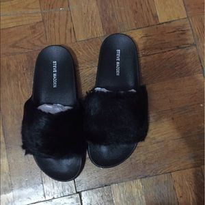 Steve Madden Faux Fur Black Slides