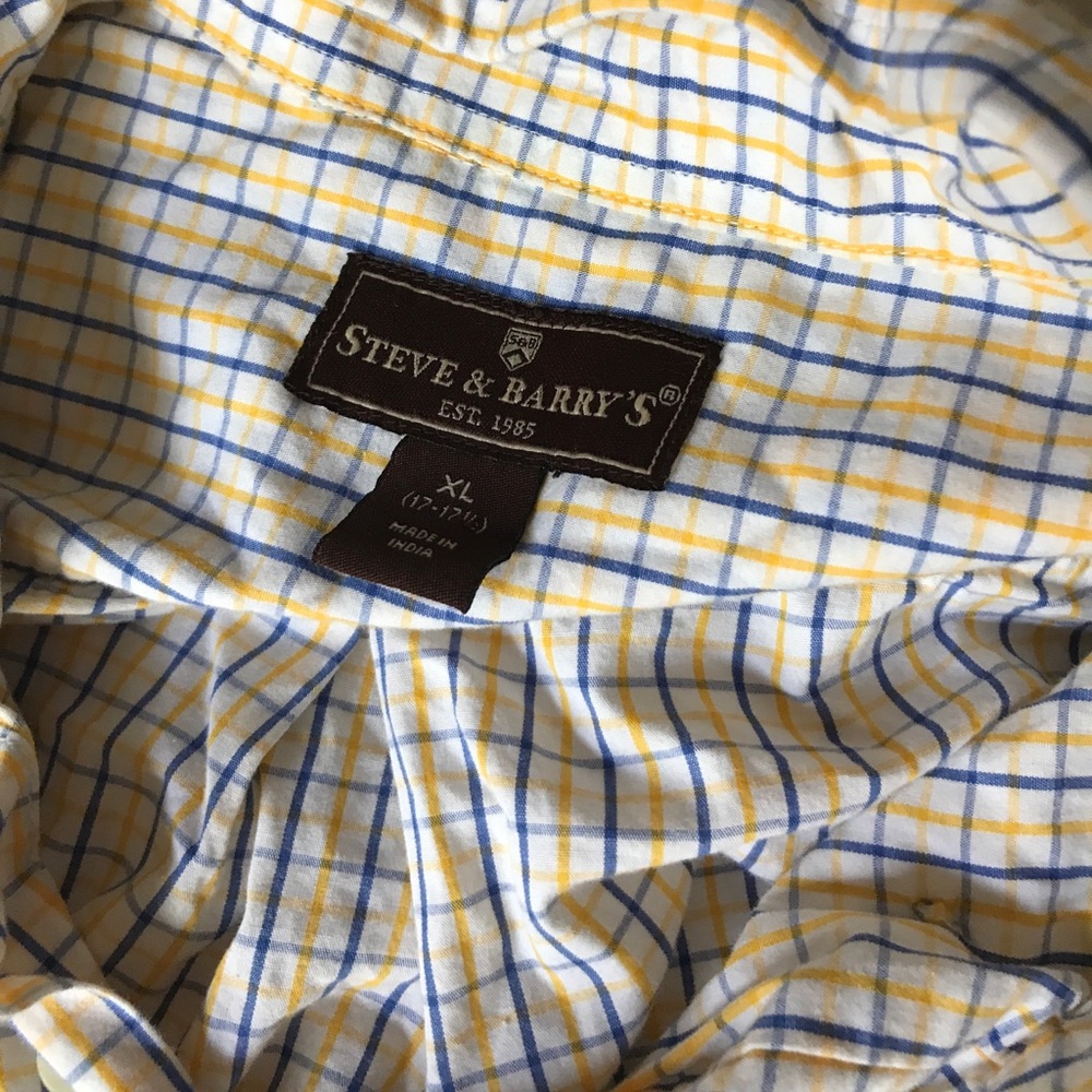 Men Steve & Barry's Button Down Collared Shirt - image 3