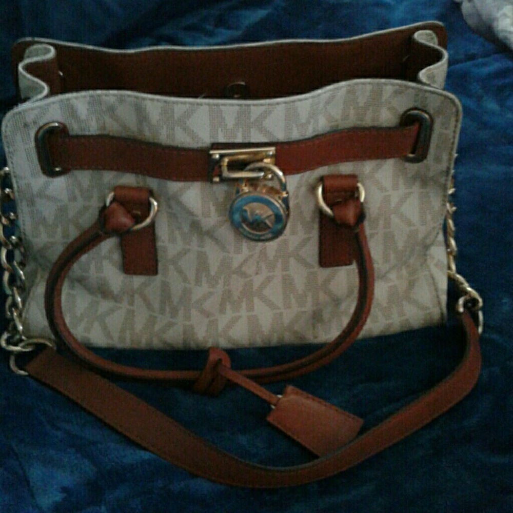 Michael Kors purse and wallet