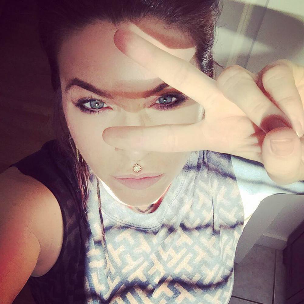 Meet your Posher, Corey