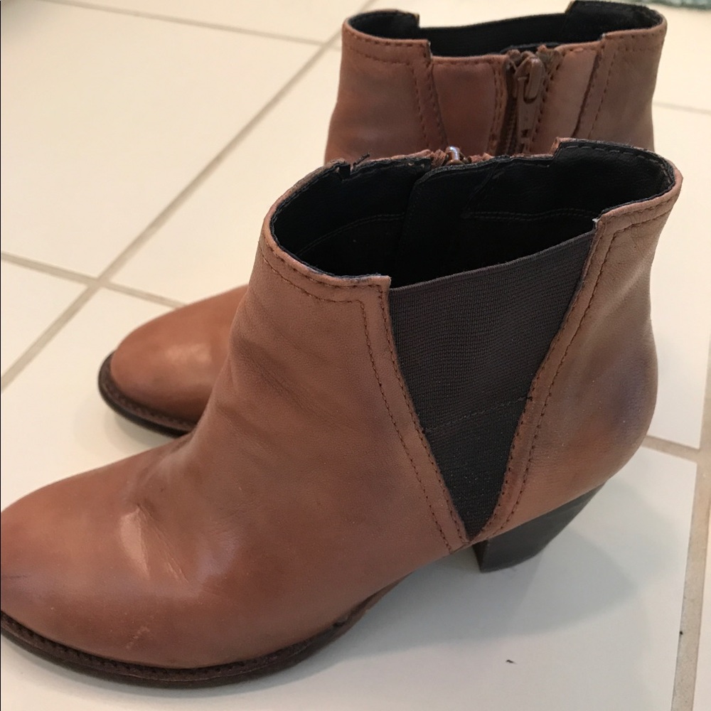 Steve Madden booties