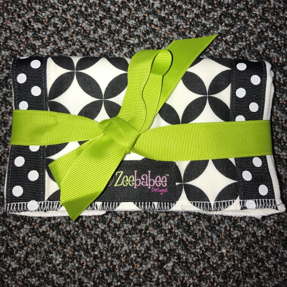 ZeeBabee Burping clothes