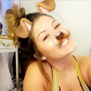 Meet your Posher, Cassie