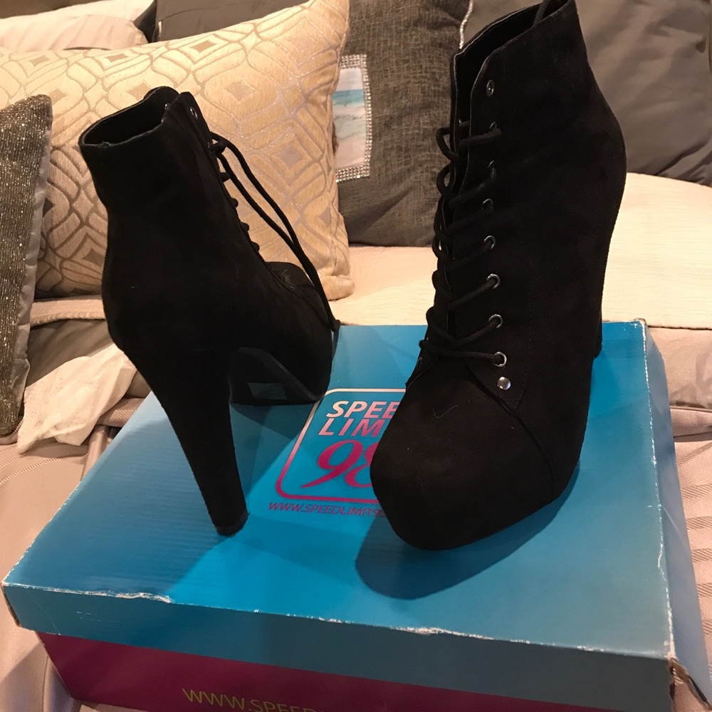 Speed limit 98 Black velvet lace up heels.