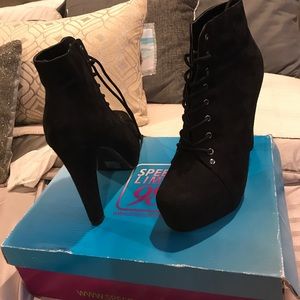 Speed limit 98 Black velvet lace up heels.